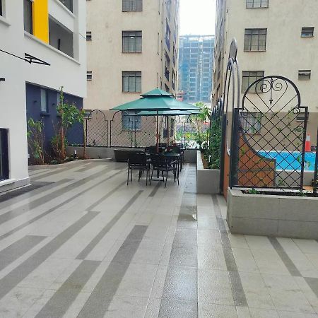 Himalaya Heights 2 Bedrooms Apartment-Kilimani Nairobi Exterior photo